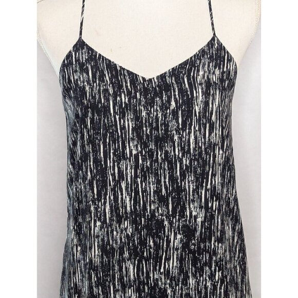 Express Tank Top Reversible - Picture 3 of 6